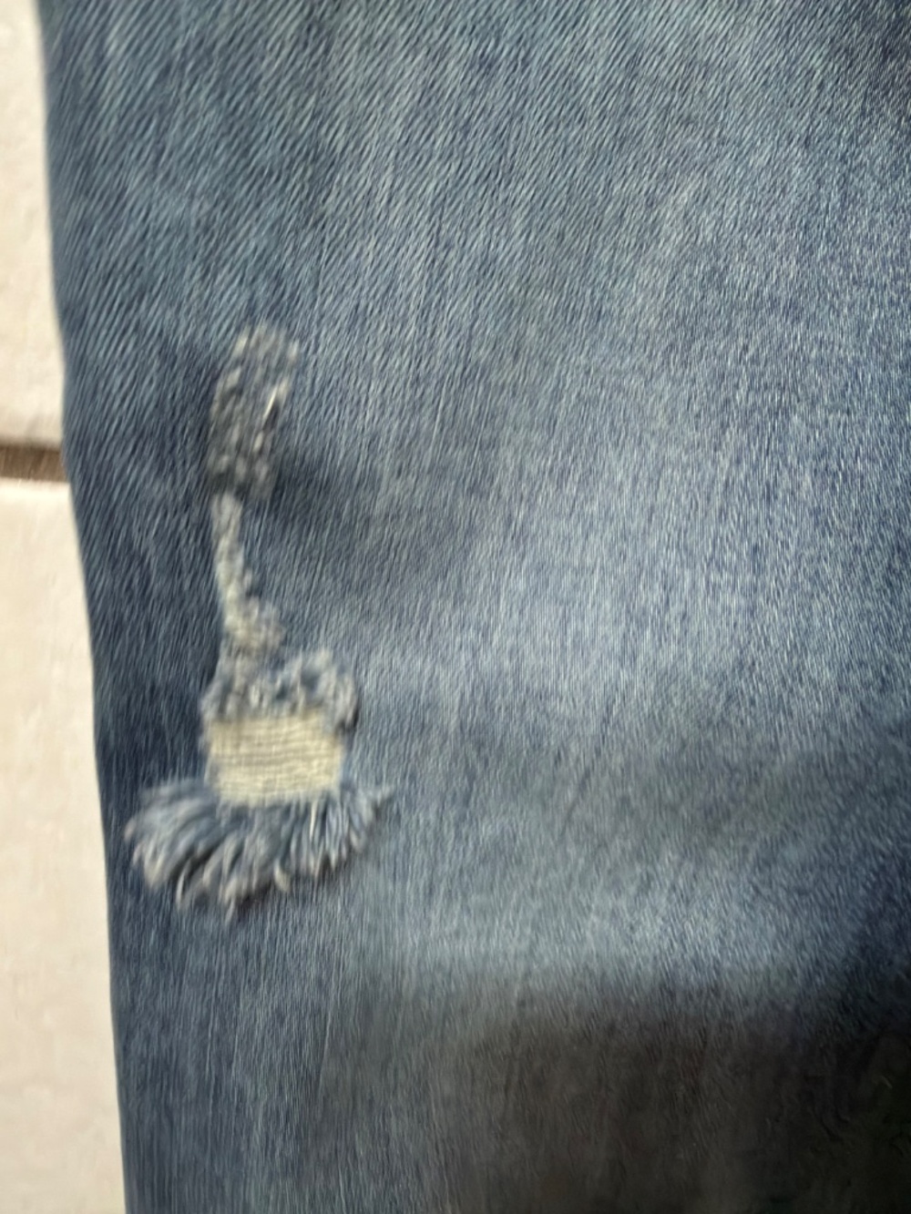 $75 Judy Blue (Los Angeles) Dad distressed jeans size 13/31 - Picture 5 of 11